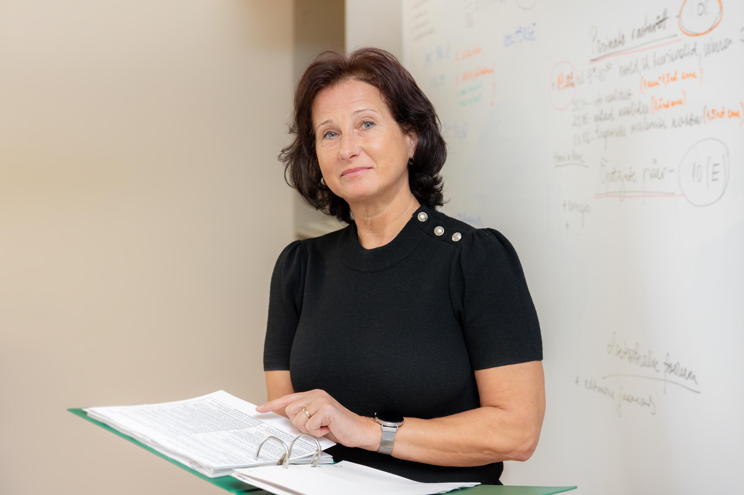 Võru linnavalitsuse haridusnõuniku Liina Palu hinnangul on linna munitsipaalkoolides pakutav haridus kvaliteetne ja koolikohti jagub soovijatele piisavalt. Nii pole praegu näha, et Võru linna oleks tulemas suurema õpilaste arvuga erakooli võimalus. Foto: AIGAR NAGEL